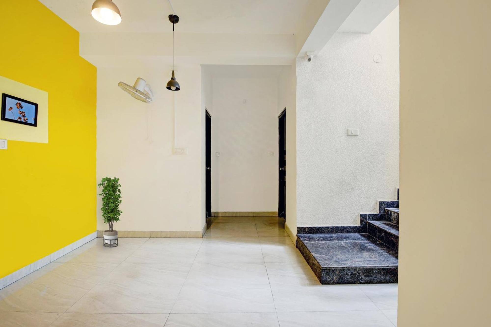 Super Hotel O Vsv Avenue Hennur Near Sri Amruth Chithra Mandira بنغالور المظهر الخارجي الصورة